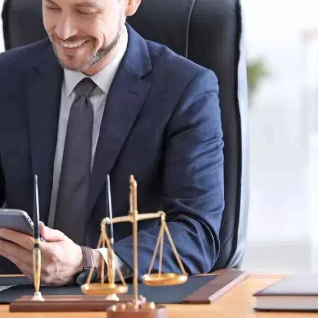 Adaptación y apoyo en procesos judiciales